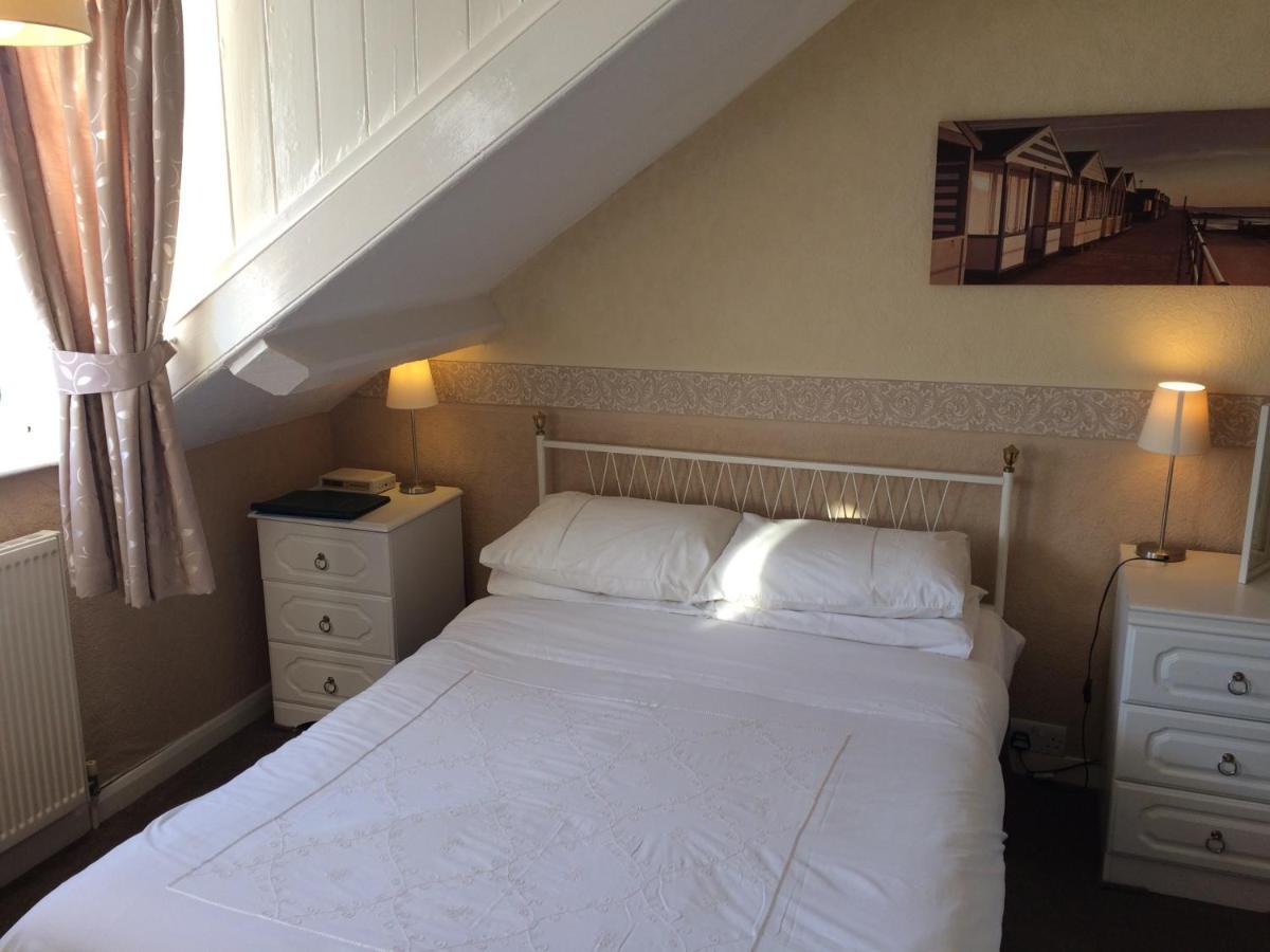 スカーバラ The Whiteley Bed & Breakfast エクステリア 写真